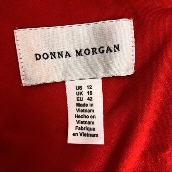 DONNA MORGAN. Orange Sleeveless Partial Front Zip Bodycon Midi Dress Size 12 - Picture 4 of 7